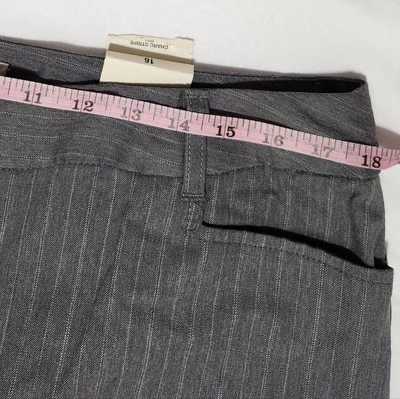 St. John's Bay Pants Woman Grey Size 16 - Picture 10 of 11